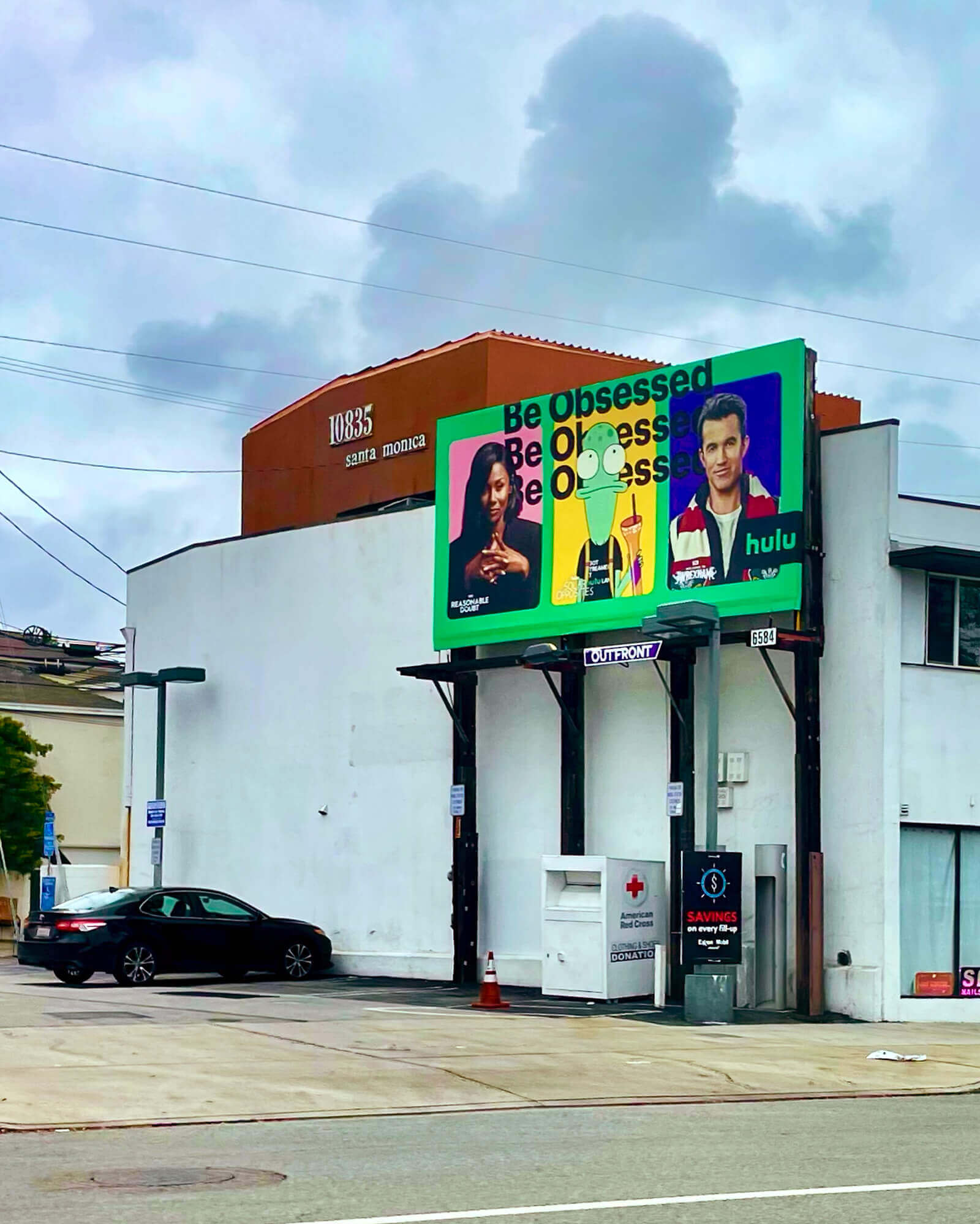 Hulu_OOH_WestLA